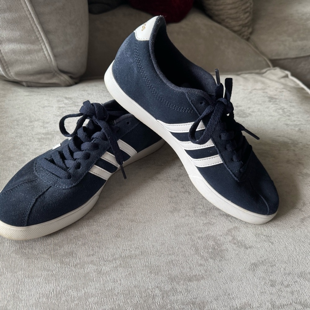 Adidas  Navy Sneakers